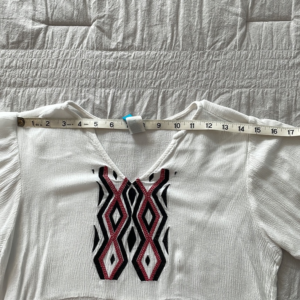 Buttons Boho 3/4 Sleeve Peasant Top - Picture 6 of 10